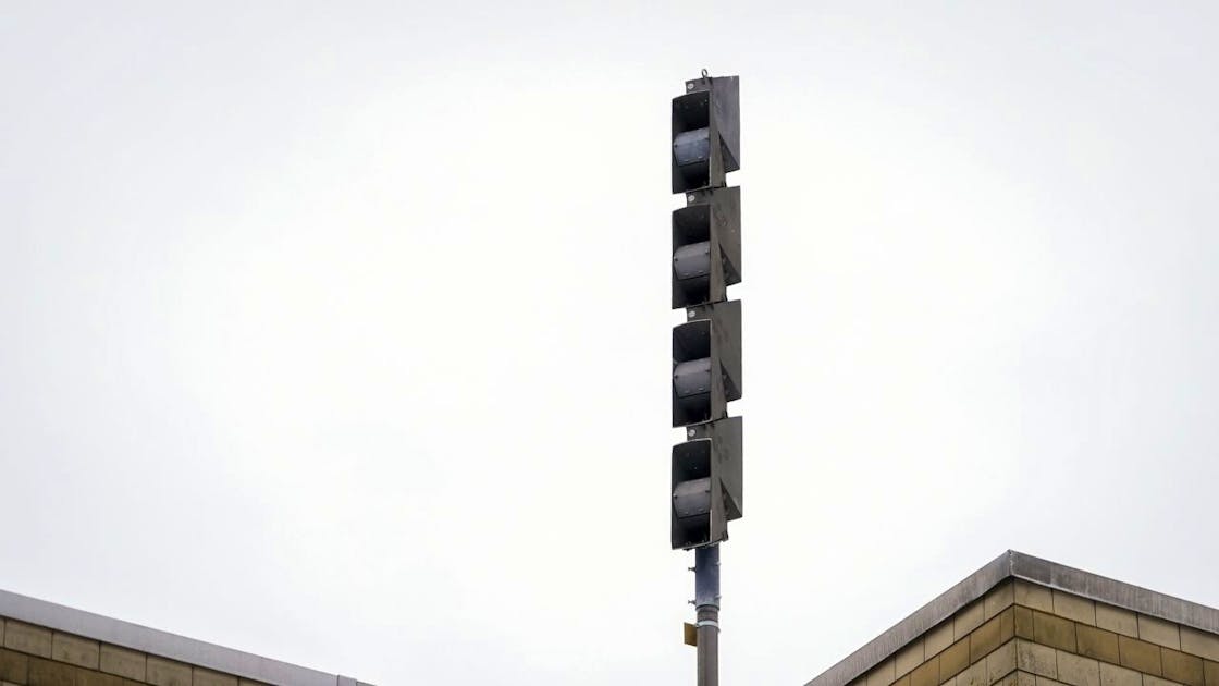 siren test.  Over a thousand sirens wail on February 1st in the canton of Bern.