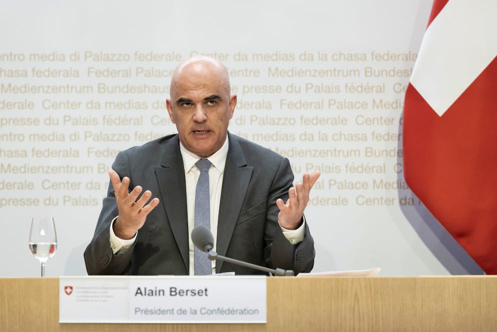 Berset durante la conferenza stampa