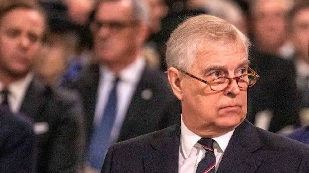 Nessun privilegio. Andrea perde il titolo reale: ecco cosa significa per lui