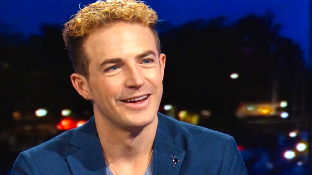 Michael Elsener bei «Lässer». «Als Frau wirst du ungefragt angefasst»