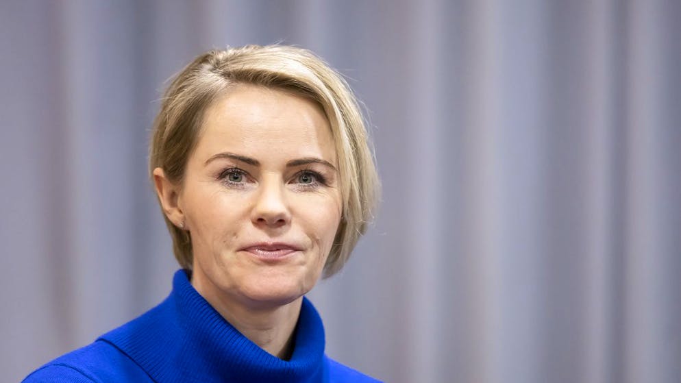 Regierungsratsmitglieder Zürich bis 2024. SVP-Frau Natalie Rickli ist die Zürcher Gesundheitsdirektorin.