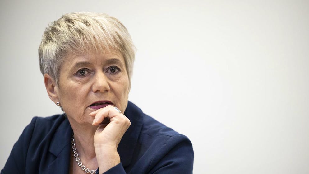 Regierungsratsmitglieder Zürich bis 2024. Die SP-Justizdirektorin Jacqueline Fehr hat das Amt vom 2015 abgewählten Martin Graf übernommen. Jüngst mussten sie und ihr Departement zum Datenskandal in ihrem Departement Stellung nehmen.