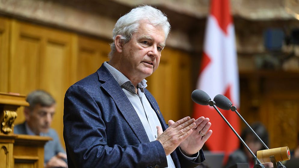 Der Solothurner Nationalrat der Grünen, Felix Wettstein, kandidiert für einen Sitz im Ständerat - und macht so der SP Konkurrenz. (Archivbild)