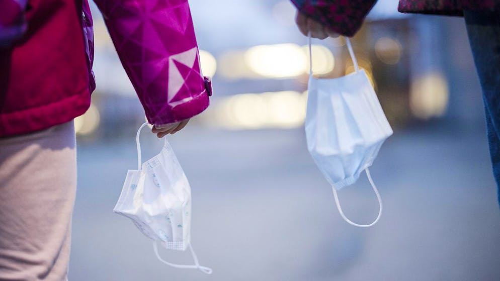 Die "Kinderschutzinitiative" kommt im Kanton Bern voraussichtlich nicht zustande. Diese wollte unter anderem die Anordnung des Maskentragens bei Kindern ohne Zustimmung der Eltern verbieten. (Symbolbild)