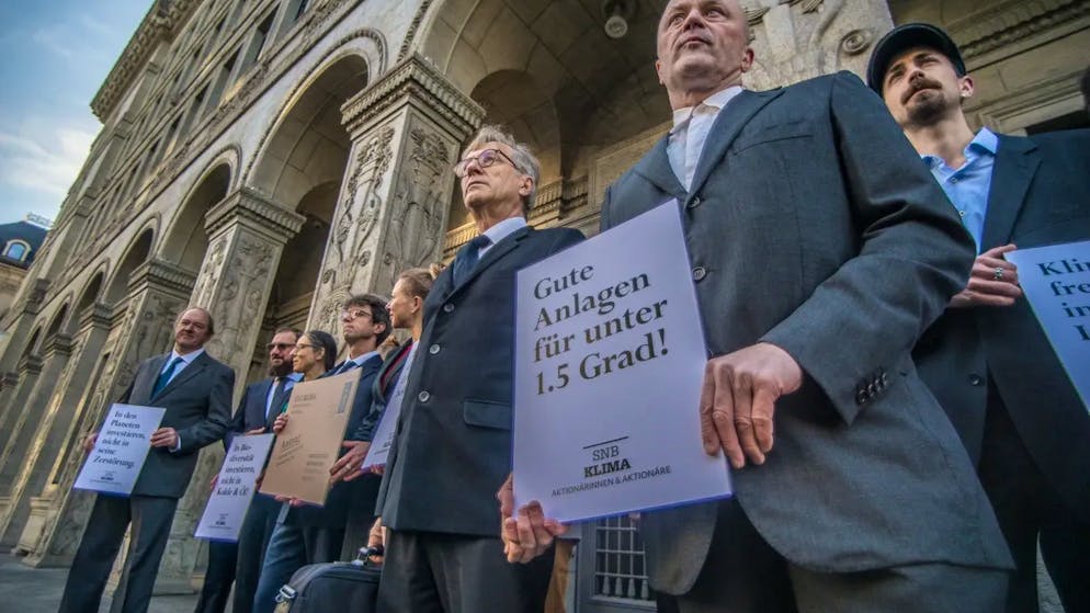 Geldpolitik und Klimaschutz. Aktivisten haben für 800'000 Franken SNB-Aktien gekauft