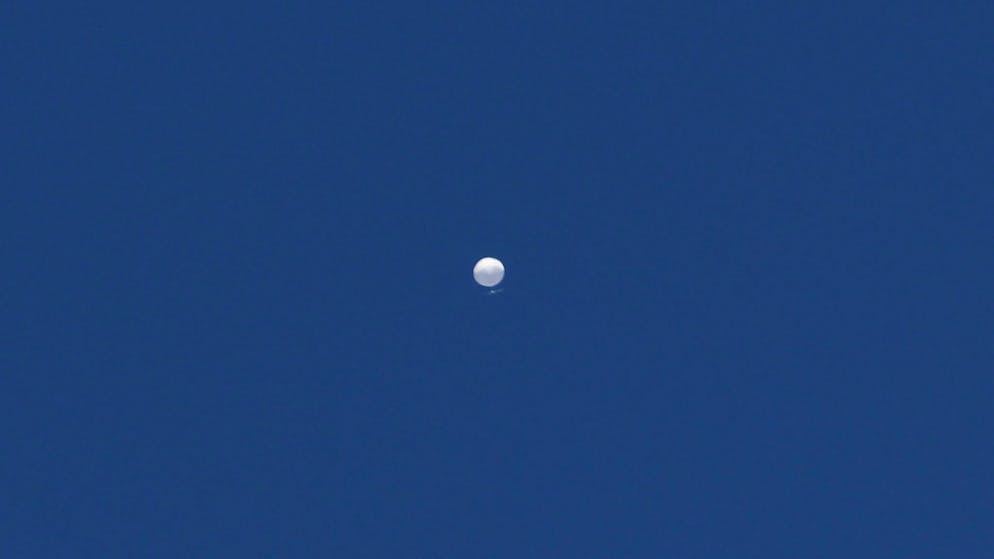 Ein Ballon schwebt über Columbia. US-Aussenminister Antony Blinken nennt ihn einen «chinesischen Überwachungsballon».