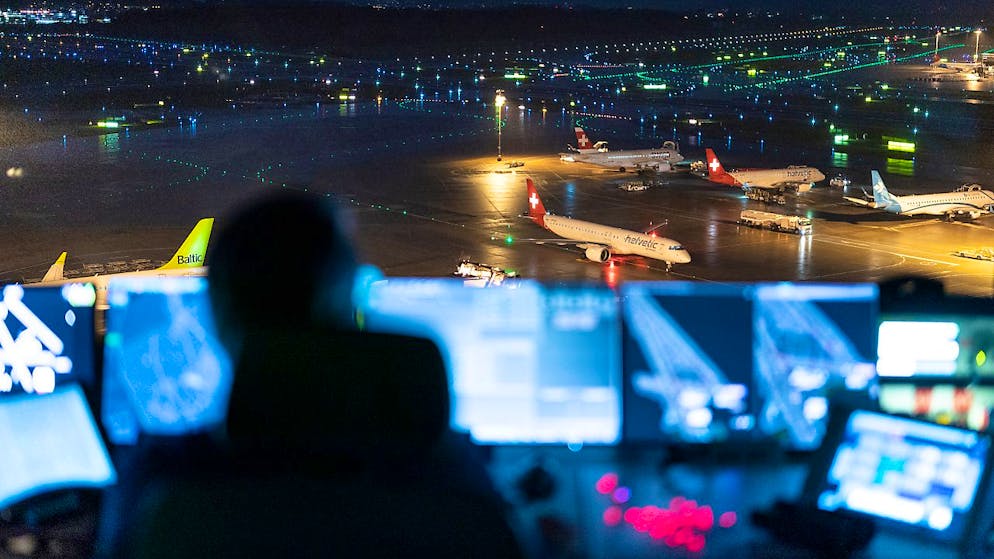 Die Mitarbeiter von Skyguide hatten 2022 deutlich mehr zu tun als im Vorjahr. (Archivbild)