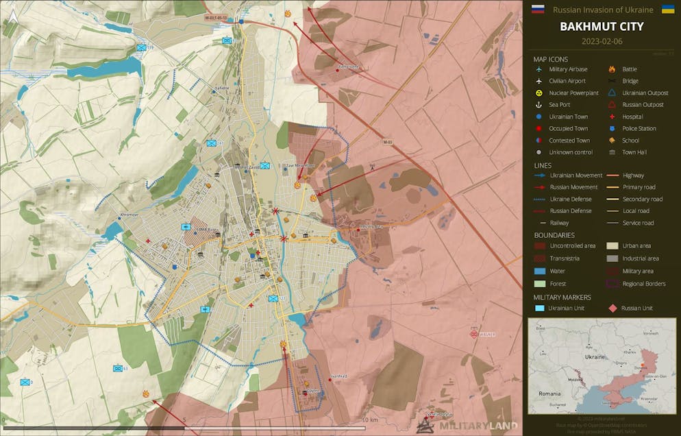 Im Osten von Bachmut dringen russische Kräfte mittlerweile in die Stadt vor.