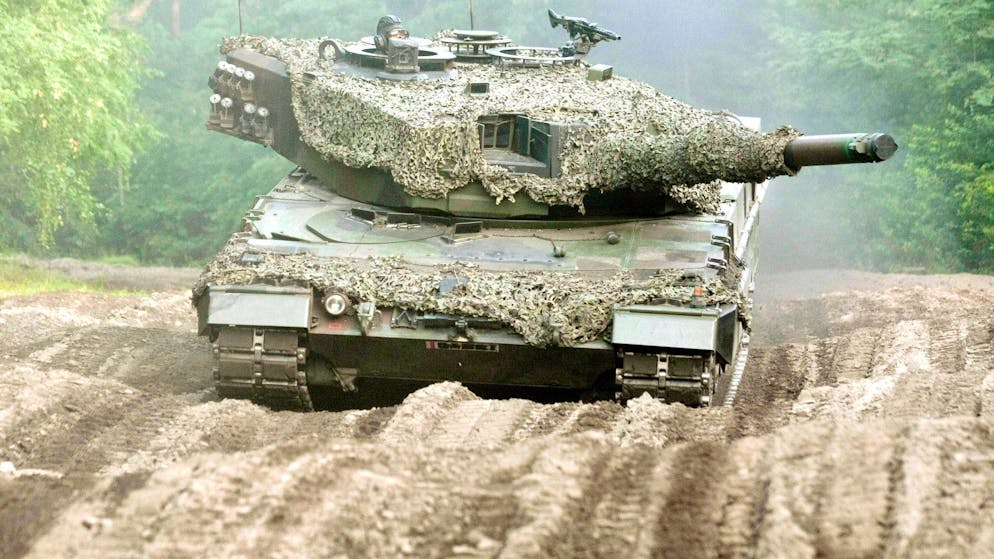 Logistischer Hosenlupf. Darum lassen die Kampfpanzer für die Ukraine auf sich warten