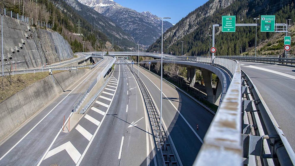 Im Kanton Uri werden politische Forderungen nach neuen Verkehrsregulierungen am Gotthardtunnel laut. (Archivbild)