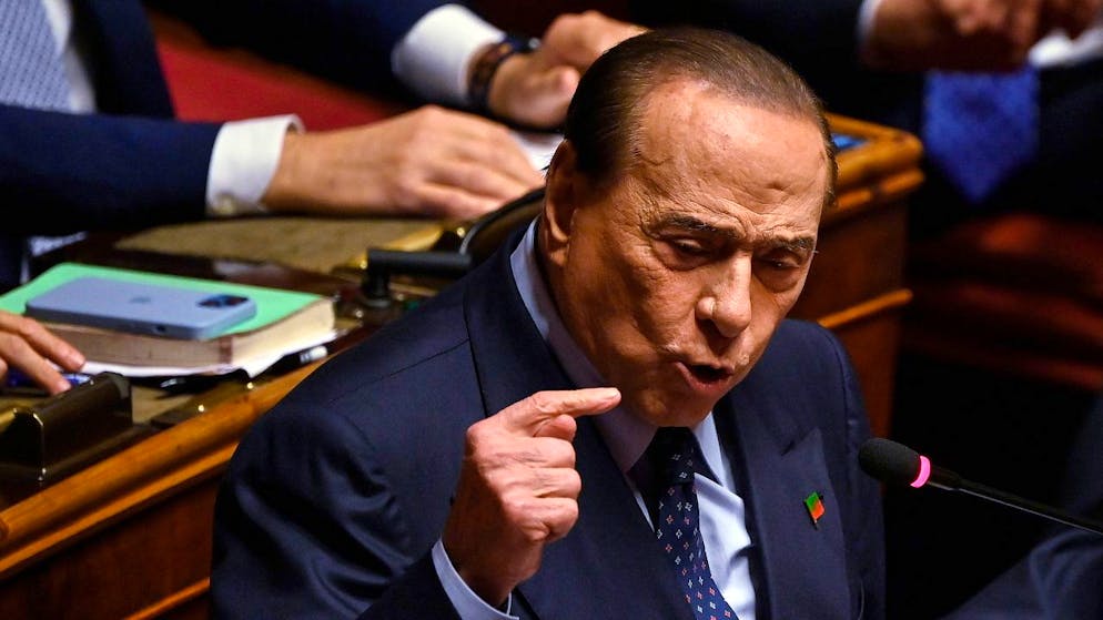 Italia. Berlusconi premier, 17 anni sulle montagne russe