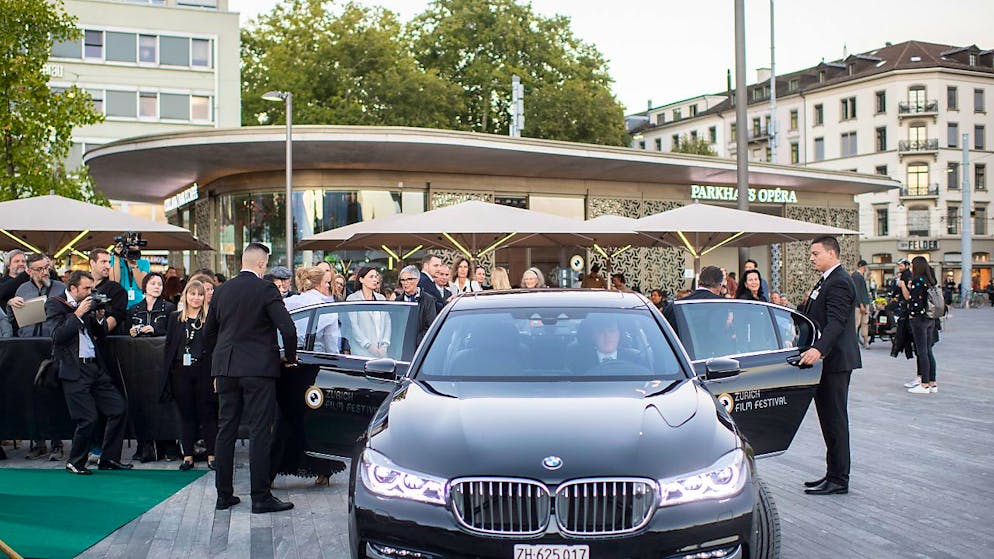 Die Stars werden in Limousinen an das Zurich Film Festival kutschiert. Linke Gemeinderäte wollen das ändern. (Archivbild)