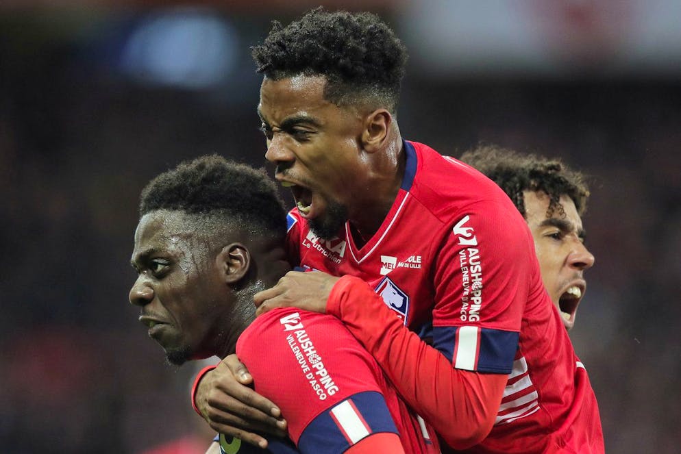 Die Klubs mit dem höchsten Transfervolumen – ein Überblick. ... auch das französische Team Lille hat über die letzten fünf Saisons über 300 Millionen Euro eingenommen.