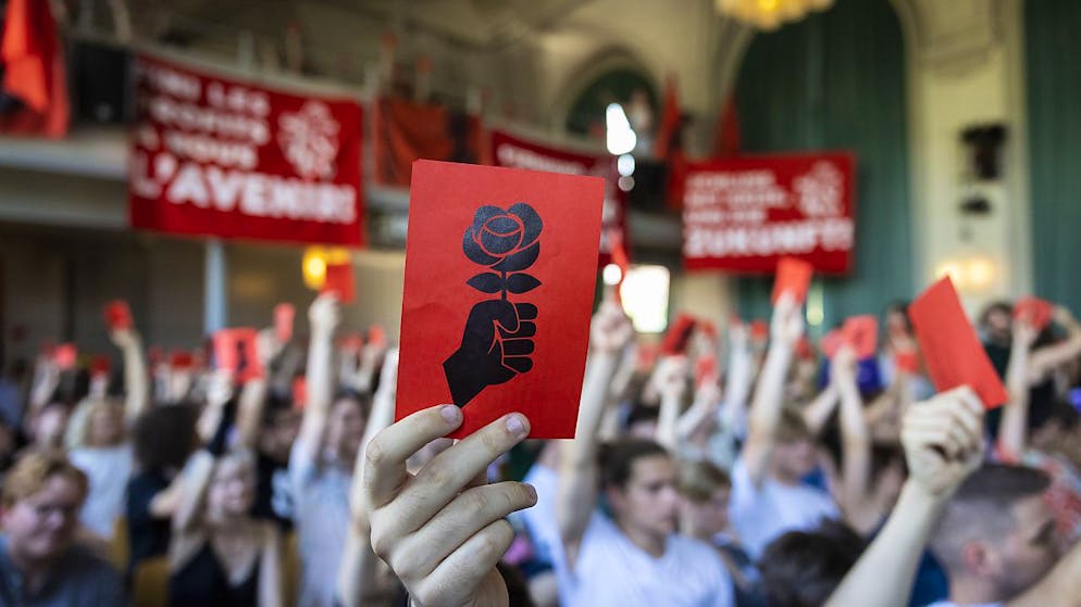 Die Juso Schweiz ist der Ansicht, dass eine "antirassistische Gegenoffensive" notwendig ist, um der Rhetorik der SVP entgegenzuwirken. (Symbolbild)