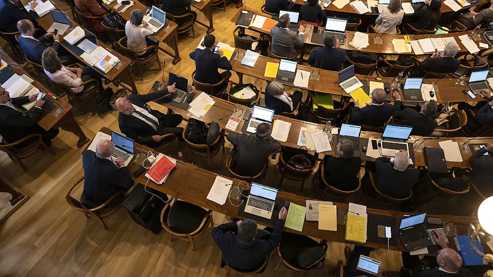 Der St. Galler Kantonsrat will die sprachlichen Hürden für Einbürgerungen nicht erhöhen, wie dies die SVP-Fraktion in einer Motion forderte. (Archivbild)