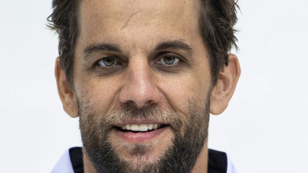 Thomas Ruefenachts Debüt mit Ambri gegen seinen Ex-Klub SC Bern.