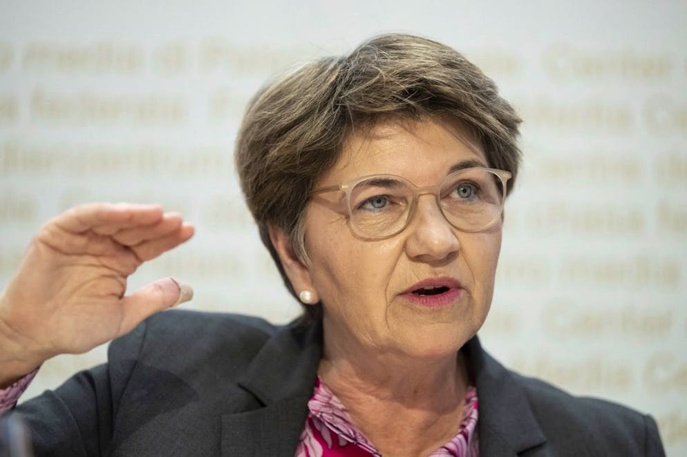 Bundesrätin Viola Amherd informiert die Medien in Bern über die Armeebotschaft 2023.