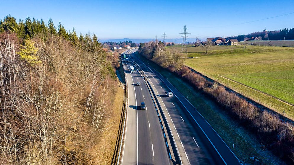 Bei Mühleberg entsteht eine Wildtierquerung über die Autobahn A1.