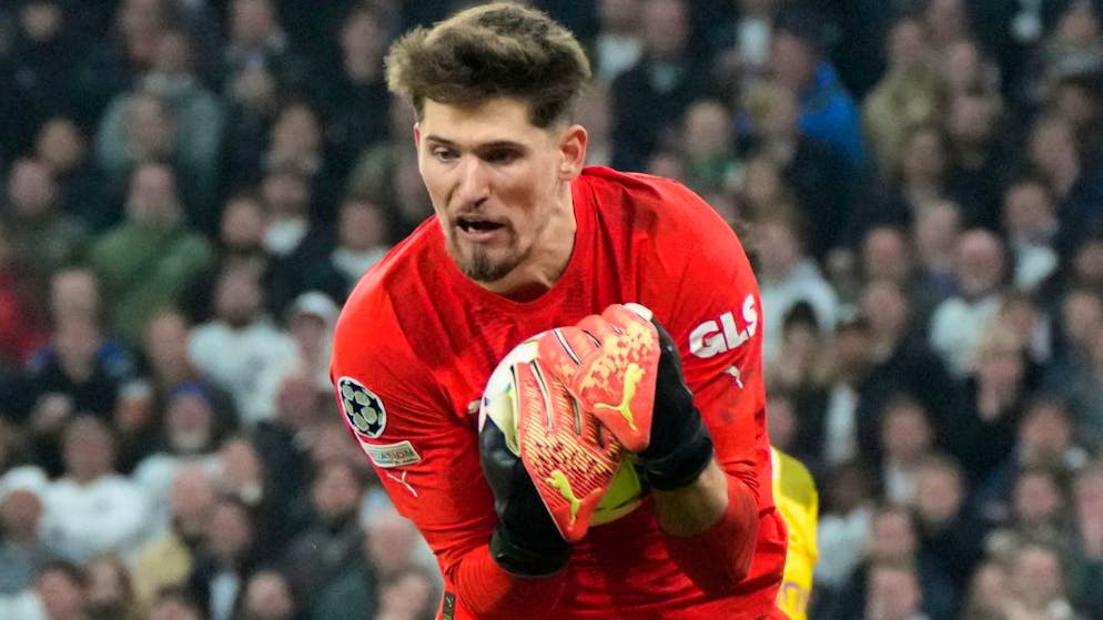 Duell mit Zakarias Chelsea. BVB-Goalie Kobel: «Im Fussball gewinnt man nicht mit dem Bankkonto»