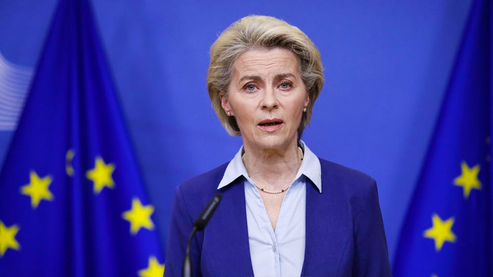 Chronik des Kriegsausbruchs: Der 24. Februar 2022 in Bildern. <strong>08:09 Uhr</strong> – Erklärung der Staats- und Regierungschefs der EU: «Wir verurteilen den ungerechtfertigten Angriff Russlands auf die Ukraine aufs Schärfste. In diesen dunklen Zeiten sind unsere Gedanken bei der Ukraine, bei unschuldigen Frauen, Männern und Kindern, die diesem unprovozierten Angriff ausgesetzt waren und nun um ihr Leben fürchten. Der Kreml wird sich dafür verantworten müssen.»