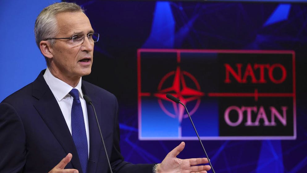 Chronik des Kriegsausbruchs: Der 24. Februar 2022 in Bildern. <strong>13:52 Uhr</strong> – Die NATO hielt aufgrund der Aggression der Russischen Föderation ein Treffen ab. «Dies ist ein Akt der Aggression gegen ein unabhängiges friedliches Land», sagte das Bündnis in einer Erklärung.