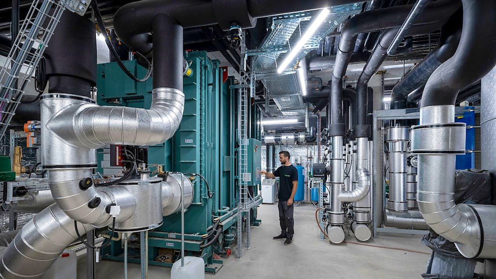 Die Schweizer Industrieunternehmen haben im Schlussquartal 2022 die Produktion weiter gesteigert. (Symbolbild)