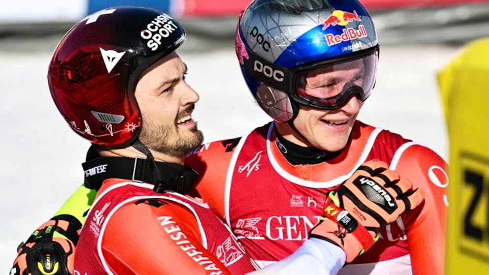 Schweizer Doppelsieg im WM-Riesenslalom. Marco Odermatt gewinnt Gold, Loïc Meillard holt Silber