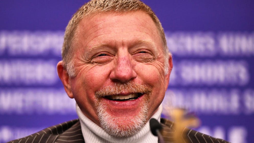 Boris Becker soll seine Pferde im Schlafzimmer versteckt haben. Eine neue Doku zu Boris Becker befasst sich mit der Zeit nachdem er Konkurs anmelden musste. Dabei kommen skurrile Geschichten ans Tageslicht.