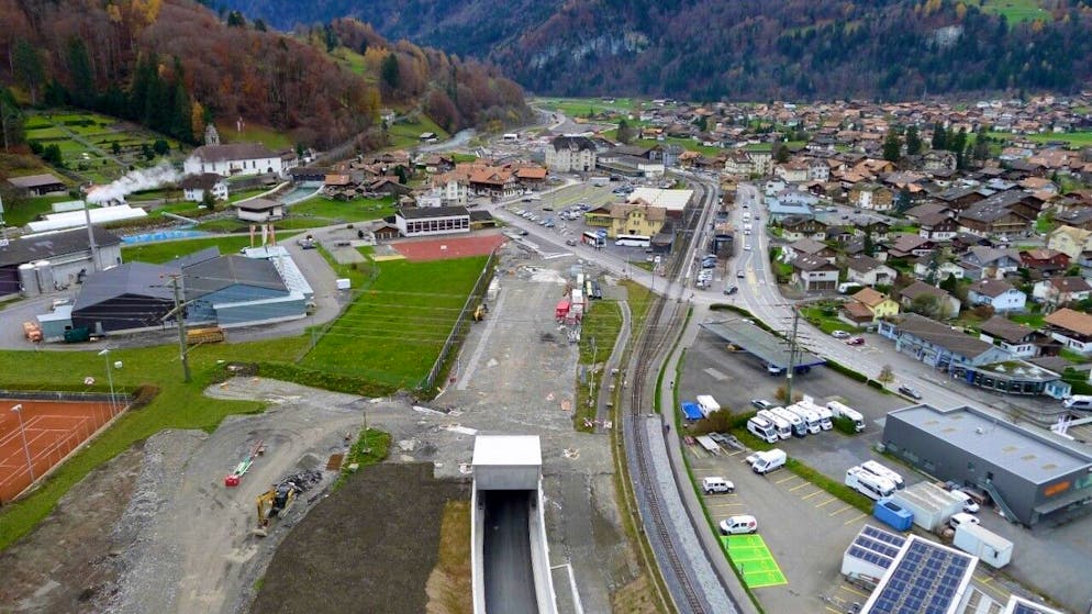 Das Tunnelportal Nord mit Blick Richtung Wilderswil. (zvg)