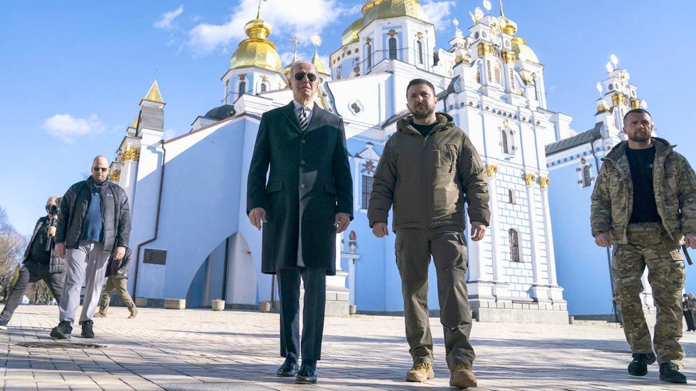 Ukraine-Übersicht. Russlands Wirtschaft im Sinkflug +++ Polen sperrt die Grenze nach Belarus für Laster