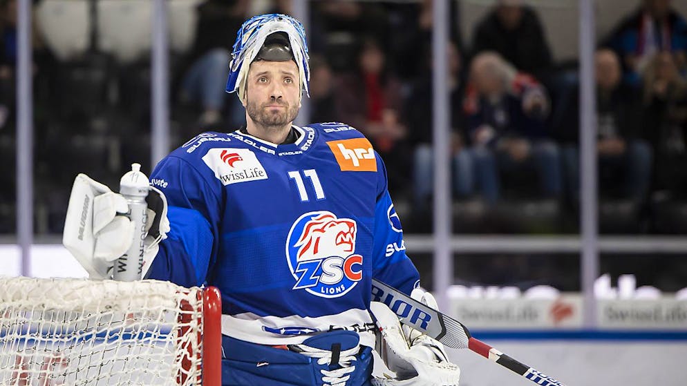 Zürcher SC schlägt drei Wochen vor den Playoffs Leader Servette - Gallery. Matchwinner für die Lions: Torhüter Simon Hrubec mit 39 Paraden