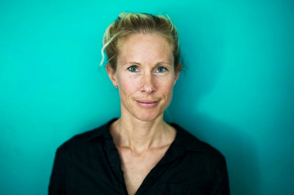 Lexus Staunmauer. Annelen Kahl stammt aus Deutschland, studierte in den USA.