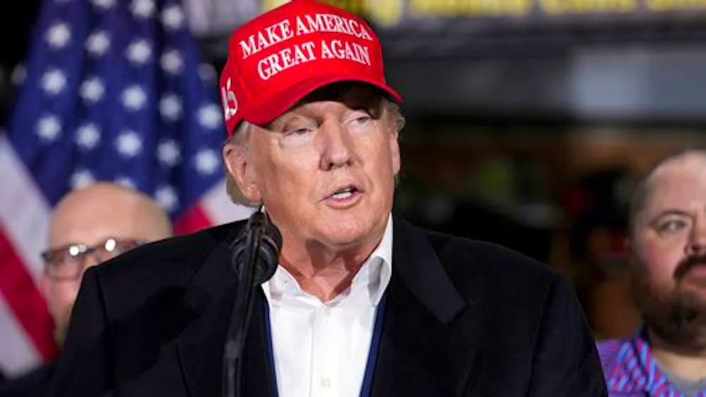 Zugentgleisung in Ohio. Trump nutzt Besuch in Unglücksort für Wahlkampfauftritt