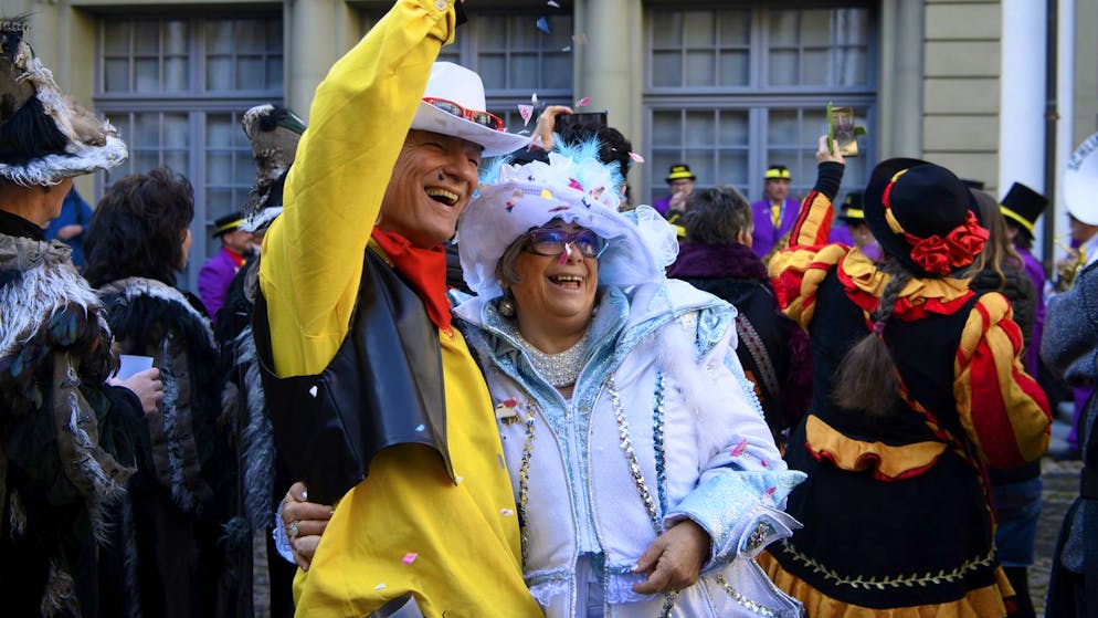 Die Narren sind los in Bern: Bei der Fasnacht herrscht Partystimmung. (Archivbild von 2021)
