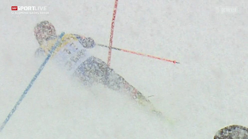 Durch den Schneefall kaum zu erkennen: Hat AJ Ginnis hier eingefädelt?