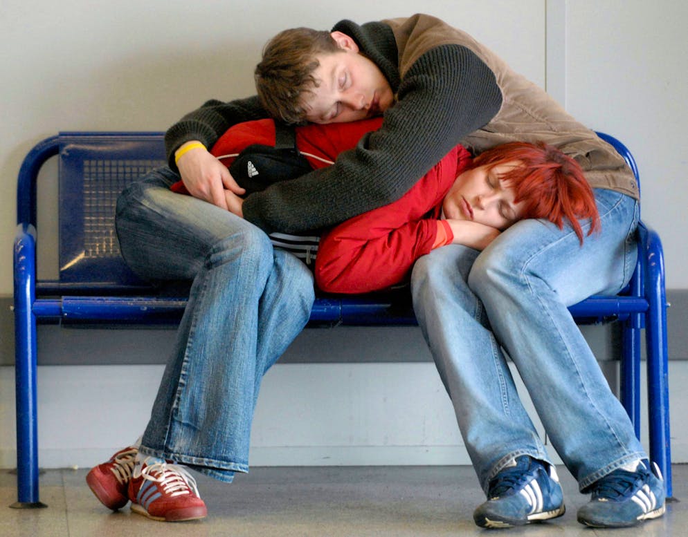 Gute Nacht. Ob die beiden in dieser Position wirklich Schlaf finden?