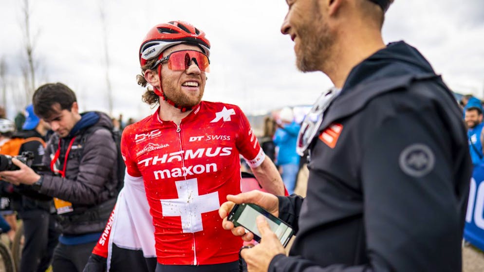 Mathias Flückiger ist zurück auf der Rennstrecke - Gallery. Bevor die Saison richtig lanciert wird, tritt der Olympiazweite von Tokio am Donnerstag vor die Medien