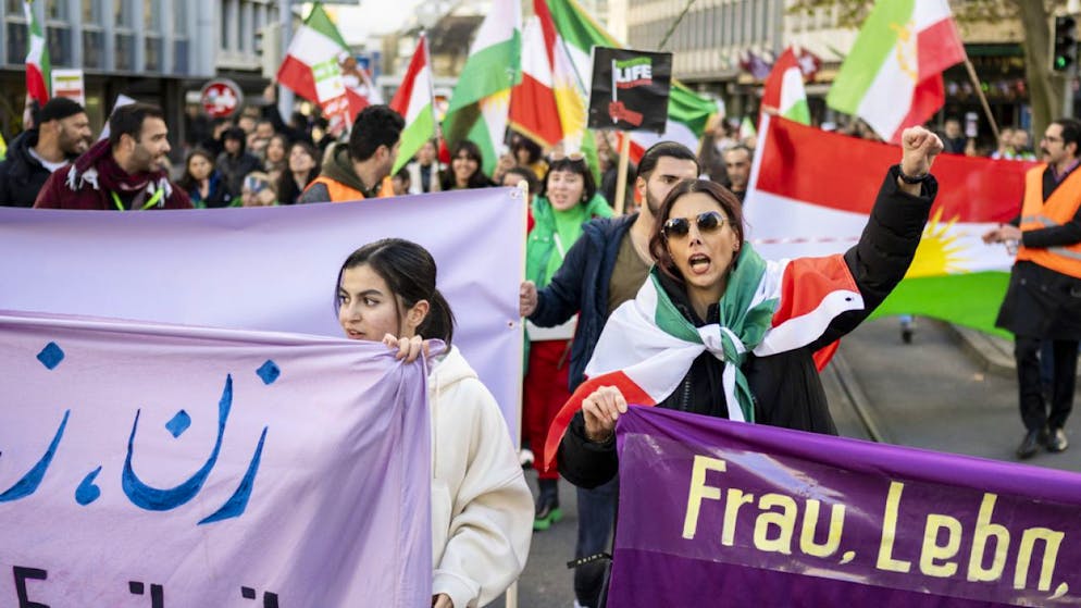 Auch in der Schweiz gab es Friedensdemonstrationen für den Iran, so zum Beispiel im November des vergangenen Jahres in Zürich. (Archivbild)