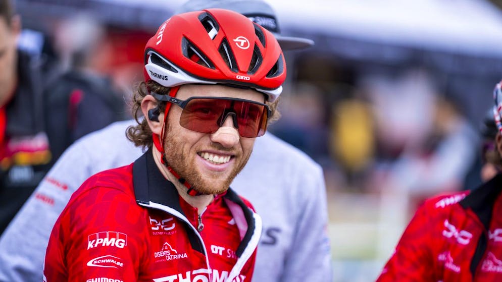 Mathias Flückiger ist zurück auf der Rennstrecke - Gallery. Dem Berner ist die Freude über seine Rückkehr nach der Aufhebung der provisorischen Sperre wegen angeblichem Dopings anzumerken