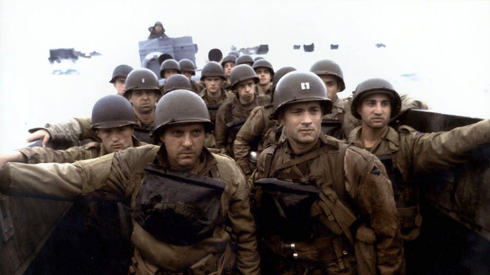 Nach Schlaganfall: Die Ärzte von Tom Sizemore haben die Hoffnung aufgegeben. Tom Sizemore (rechts) war in den 90er-Jahren mit seiner Rolle in «Saving Private Ryan»» weltweit bekannt geworden.