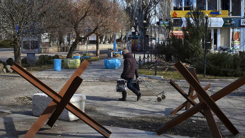 Obwohl in Saporischschja Europas größtes Atomkraftwerk ist, finden Gefechte in der Nähe der Anlage statt. Foto: Andriy Andriyenko/AP/dpa