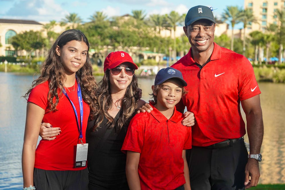  December 19, 2021, Orlando, Florida, United States: L-R Samantha Woods, Erica Herman, Charlie Woods and Tiger Woods pose for photos after the final round of the PNC Championship at the Ritz-Carlton Golf Club in Orlando, Florida. Orlando United States - ZUMAw109 20211219_zap_w109_023 Copyright: xDebbyxWongx