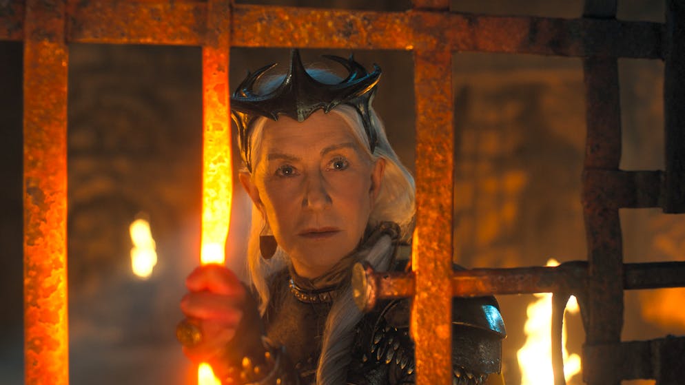 «Shazam: Fury of the Gods». Helen Mirren (77) zeigt, dass man nie zu alt ist, um die Welt zu erobern