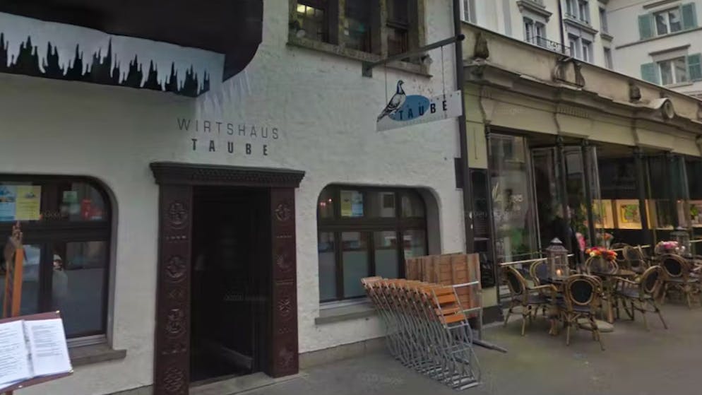 Ecco quale. A Lucerna un ristorante fa pagare 10 franchi per un cucchiaio in più