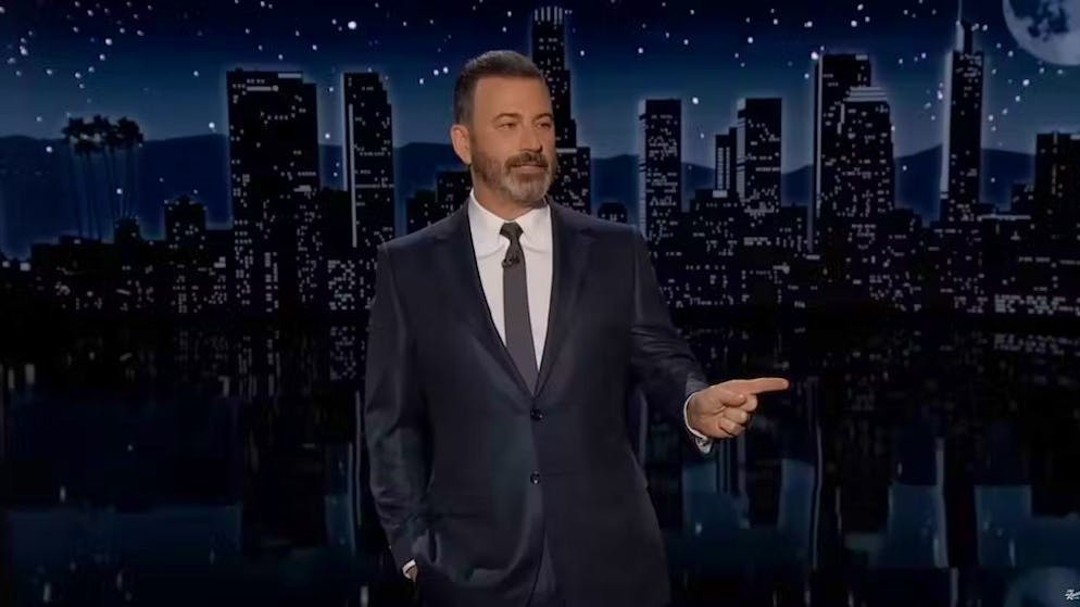 Hollywood e opposizione indignate. Abc cede a Trump e sospende lo show di Kimmel, che è «fottutamente furioso»