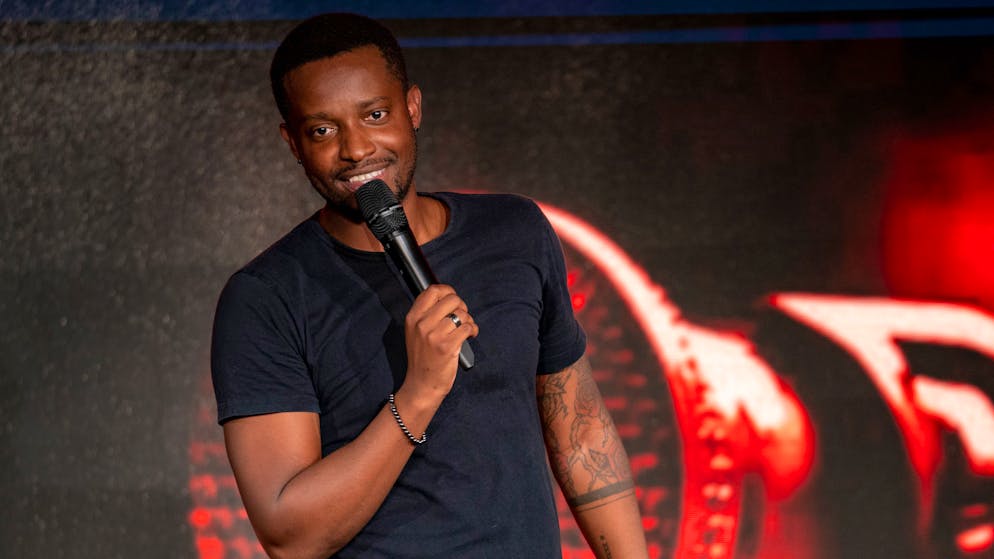 Bötschi fragt. Charles Nguela: «Ich bin erst seit fünf Wochen Schweizer»