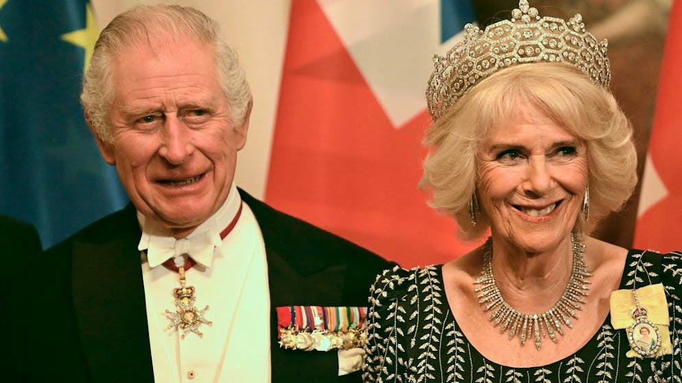 Krönung von König Charles III.. Vom Bibelkuss zur Party-Quiche