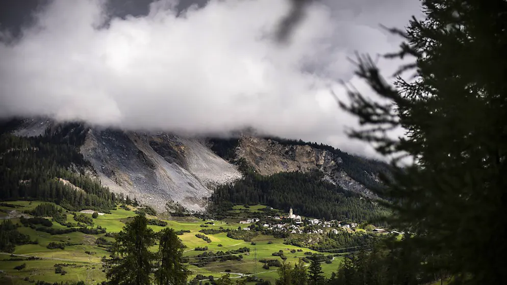 Grigioni. Il villaggio di Brienz si prepara all'evacuazione