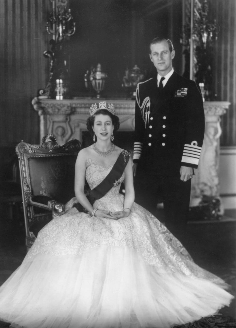 Special role in coronation: King Charles breaks royal rules for Prince George.  In 1953, the whole thing seemed even stranger.  Here you can see Queen Elizabeth II and Prince Philip shortly before their coronation. 
