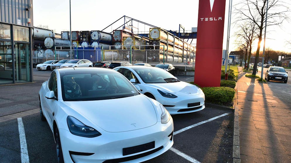 Privatsphäre verletzt. Tesla-Mitarbeiter teilen intime Kunden-Videos